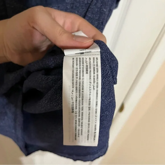 Abercrombie & Fitch Henley Tshirt - Picture 2 of 4